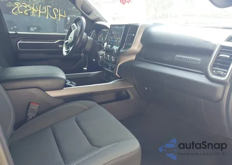 2022 Ram 1500 Big Horn 4X4 5'7 Box из США, поврежденный, VIN 1C6RRFFG3NN439649